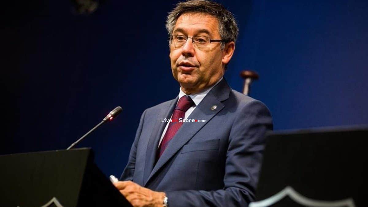 Barcelona president Josep Maria Bartomeu wants to figure out who is on his side