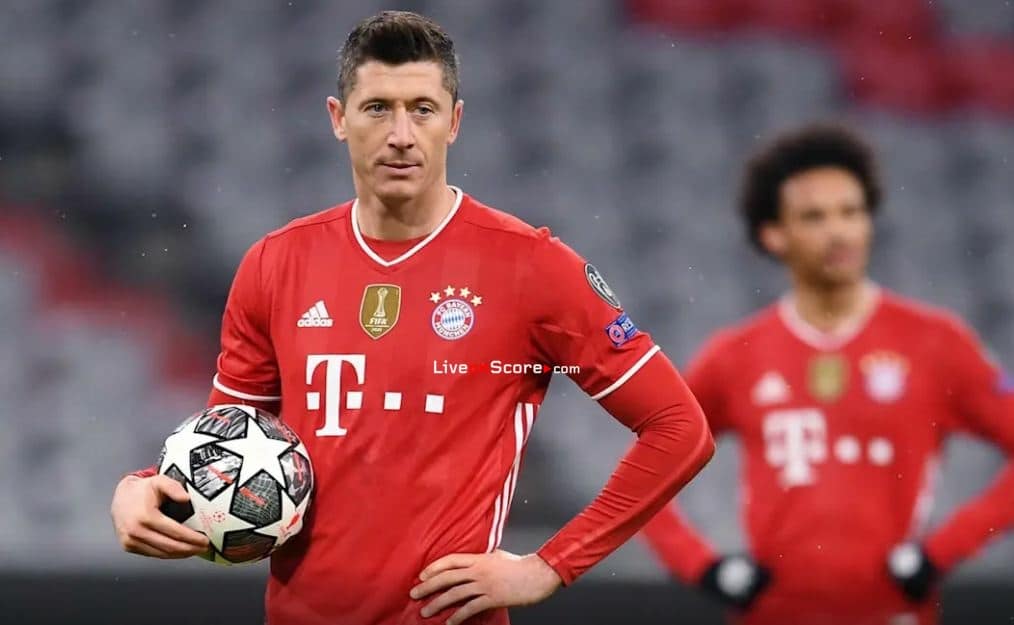 Lewandowski sidelined