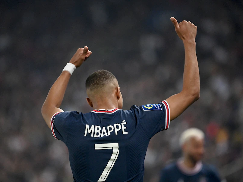 I never asked to leave PSG in January Mbappe