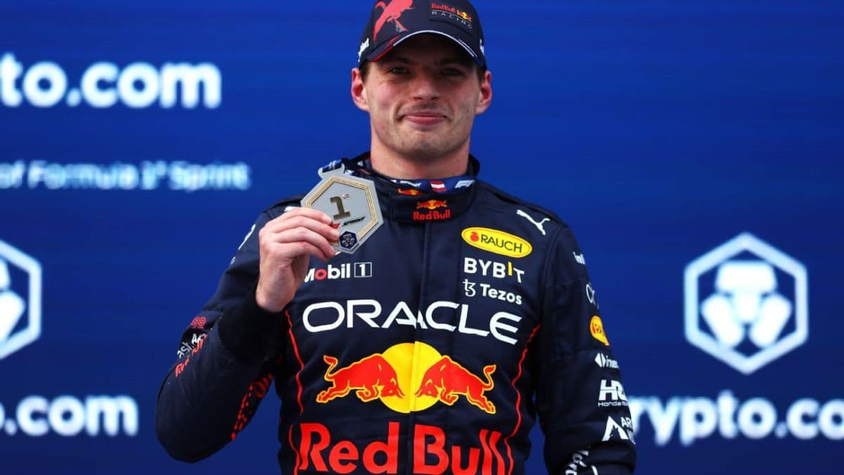 F1 drivers to get medal for race wins