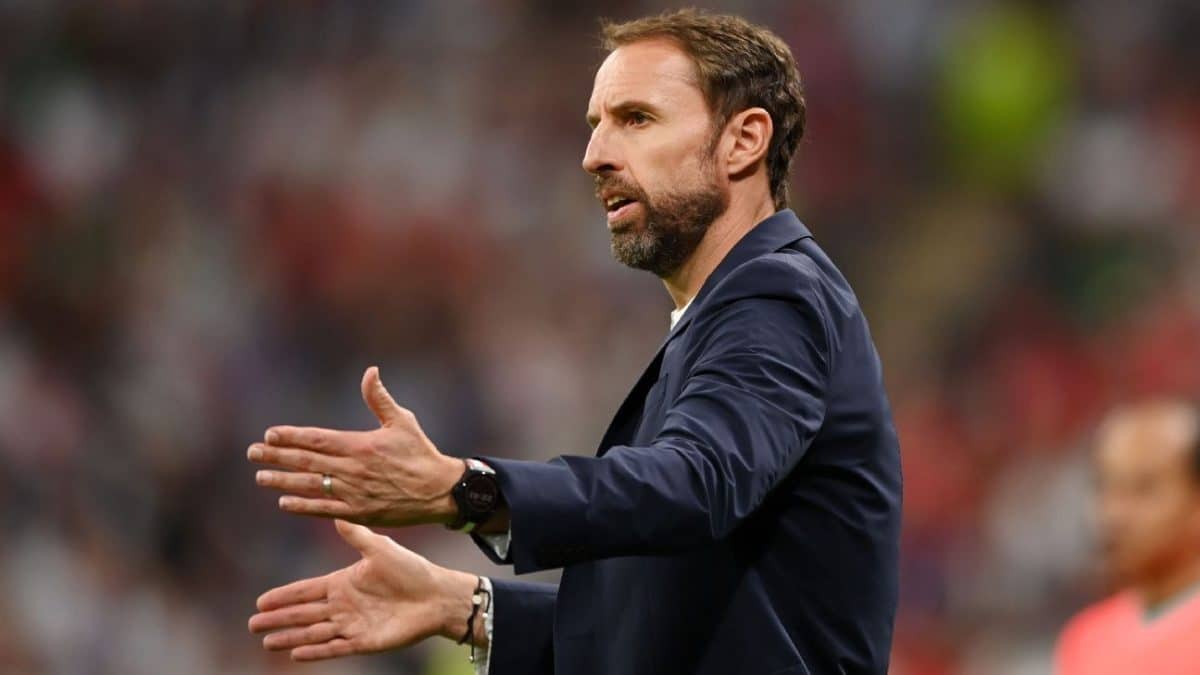 England on course for World Cup knockouts but fans arent happy after 0-0 loss vs. USA