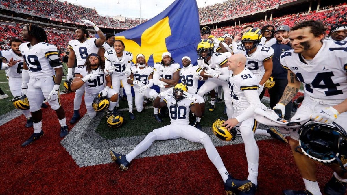 Best of Week 13: Michigan beats Ohio State with style and brazenness, Gamecocks ice the ACC