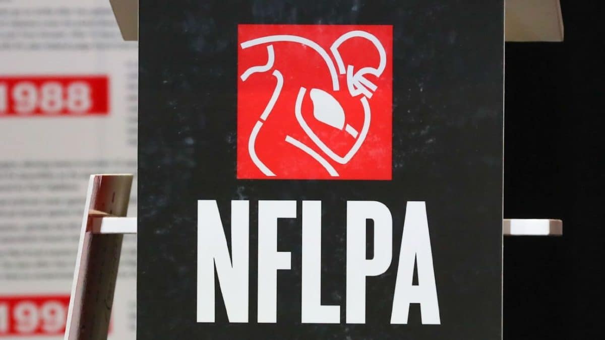 NFLPA: Teams colluding to nix guaranteed deals