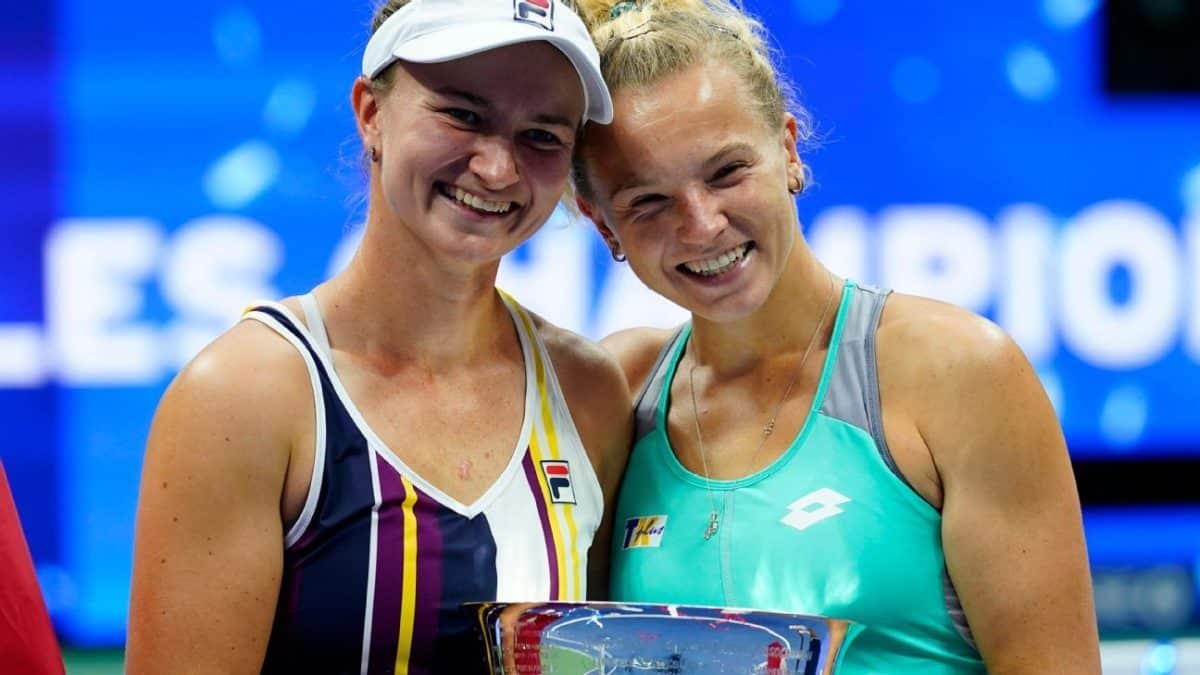 Czech pair wins Aussie doubles for 7th Slam title