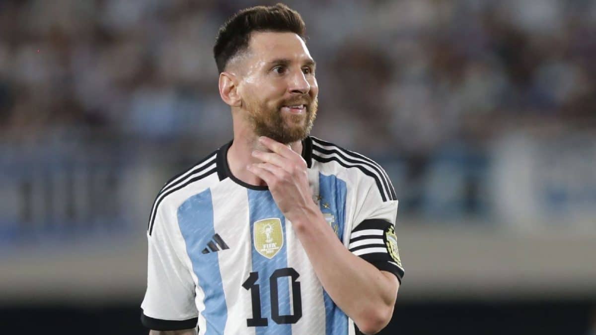 Messi milestone tracker: Argentina star reaches 800 career goals plus ALL his records