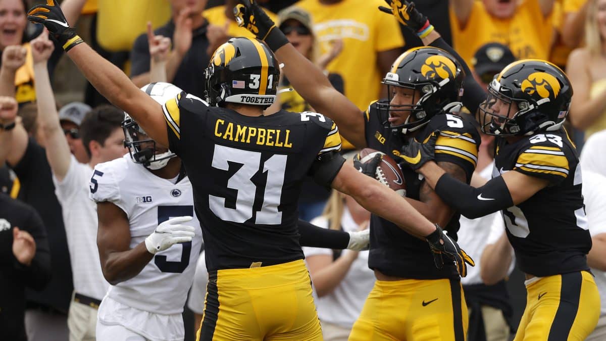 LS NFL draft scout loves Iowa LB Jack Campbell