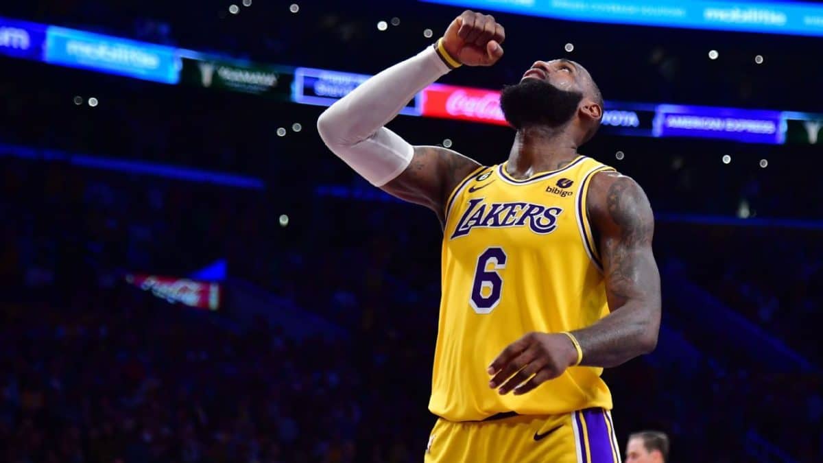 LeBron James and the Los Angeles Lakers still have a chance