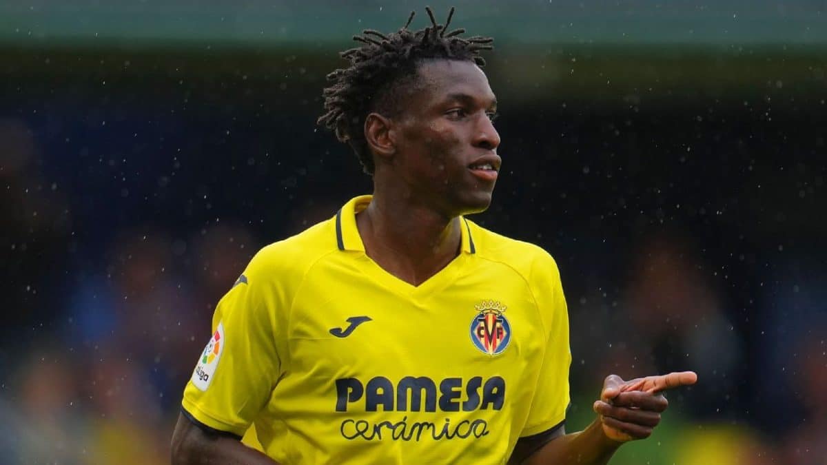 Chelsea sign Jackson from Villarreal for €37m