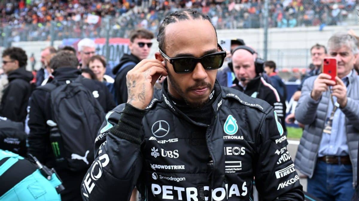 Hamilton pokes fun at Verstappens F1 dominance
