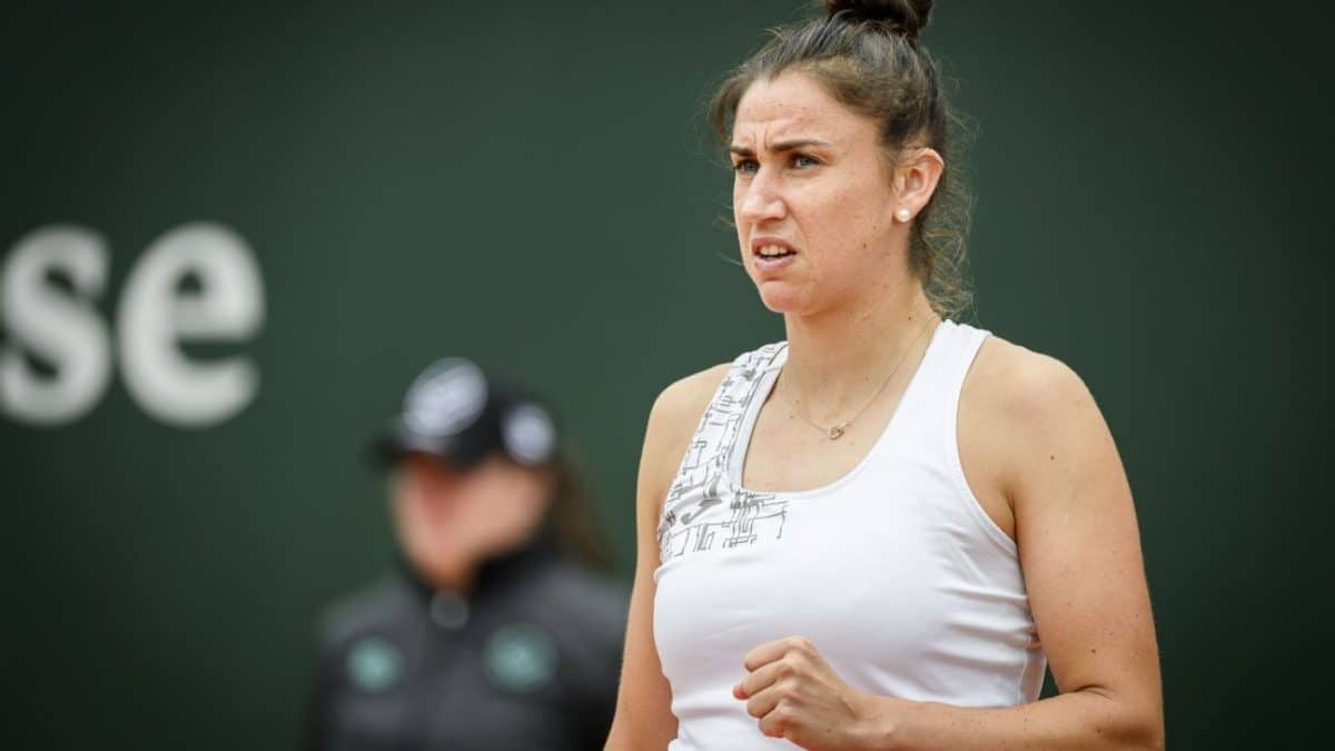 Lucky loser Sorribes Tormo claims Cleveland title