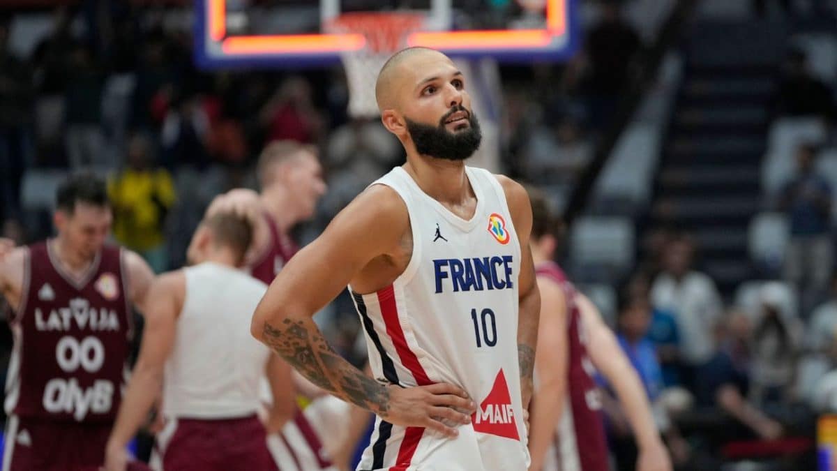 France bounced from hoops WC with Latvia loss