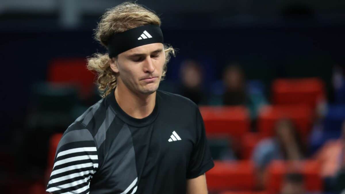 9th-ranked Zverev upset in 1st round Japan Open