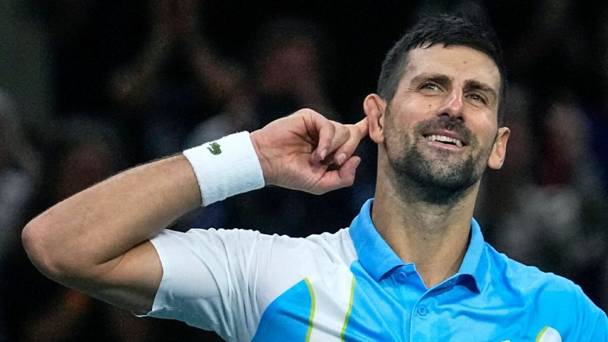 Djokovic to face Dimitrov in final at Paris Masters