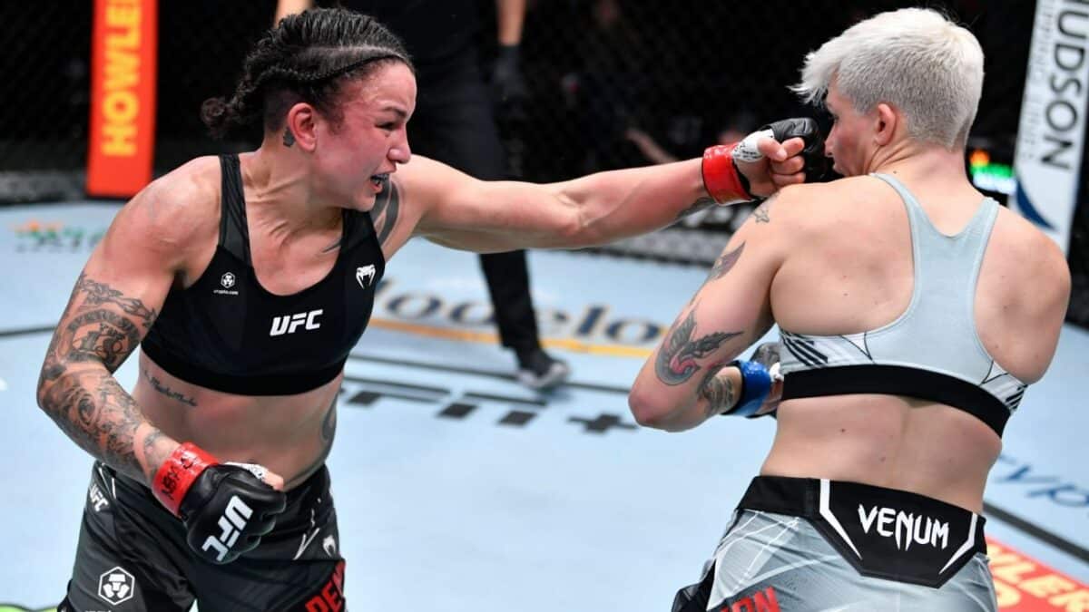 Pennington-Bueno Silva title bout set