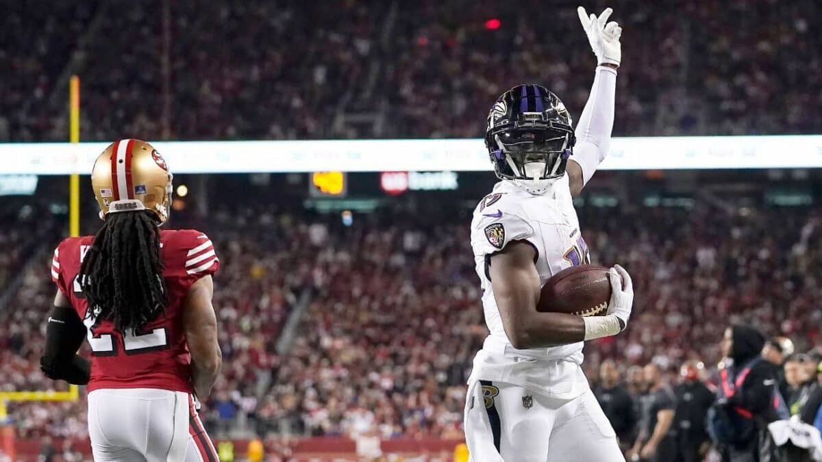Ravens use third-quarter push to beat 49ers, make statement