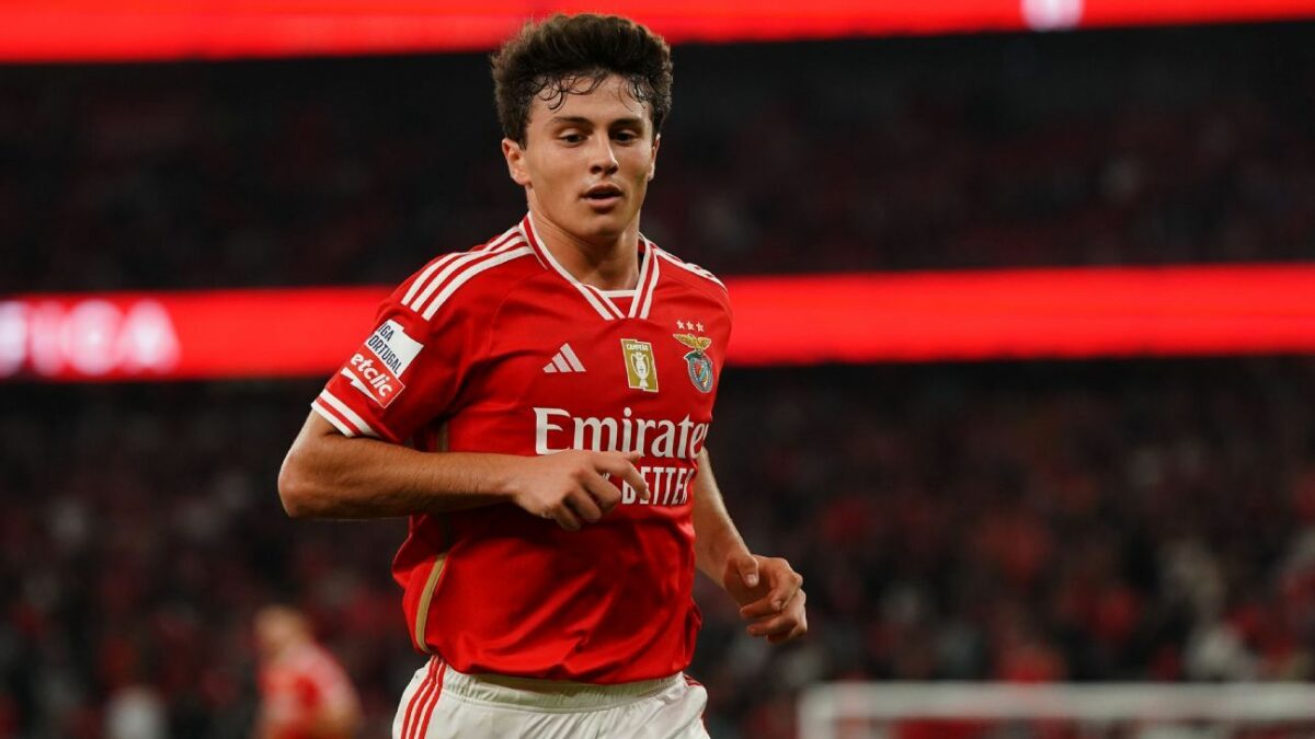 LIVE Transfer Talk: Man United eye summer deal for Neves