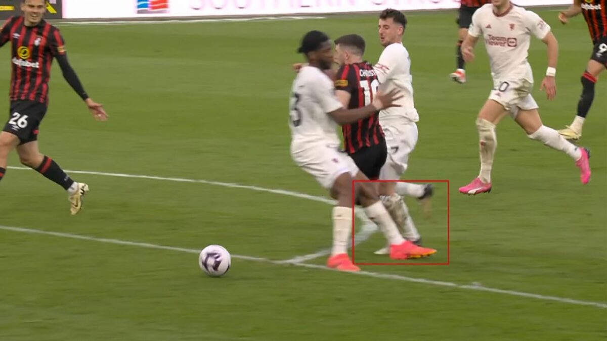 How Man United were awarded and escaped a penalty thanks to VAR