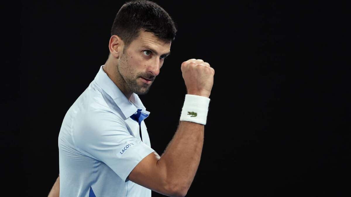 Djokovic ends month layoff with Italian Open win
