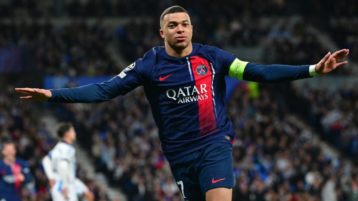 Mbappé wins 4th French player of the year prize