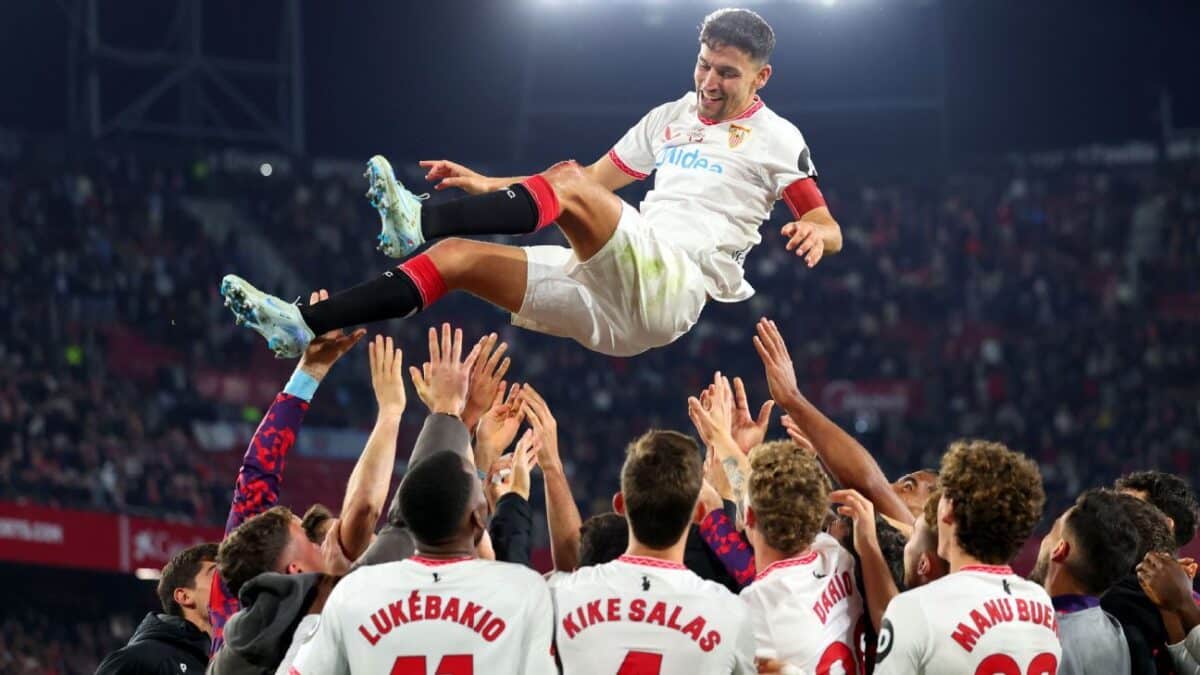 Spain Sevilla legend Jesús Navas retires: 20 years of trophies records and history