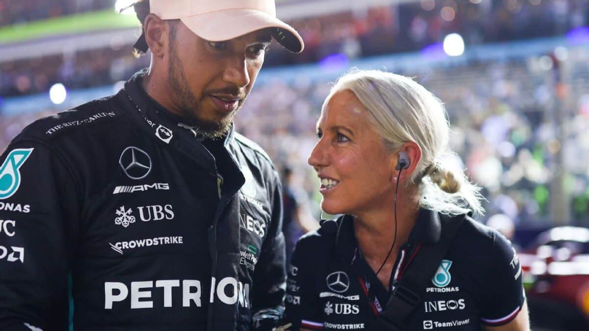 Sources: Hamilton reuniting with F1 trainer Cullen