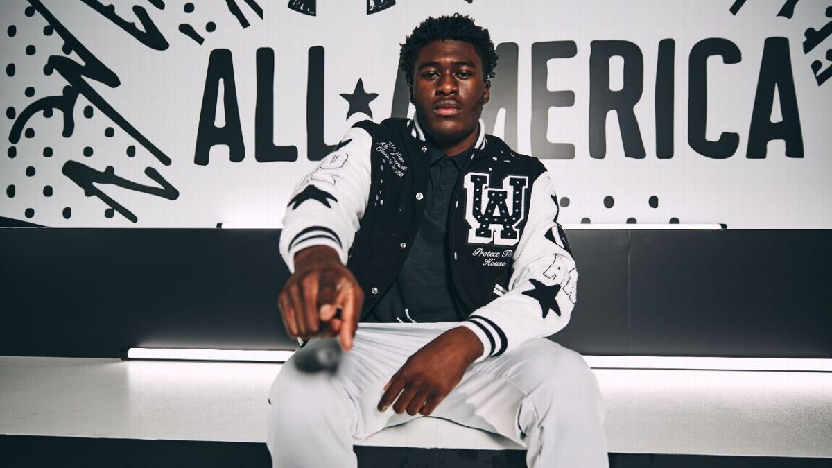 Elee, Terps commit, top 26 DE, nixes other visits