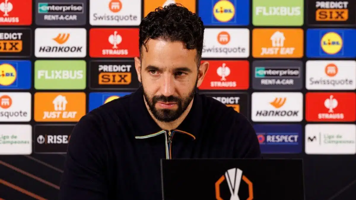 Amorim to pay for staff to attend UEL final