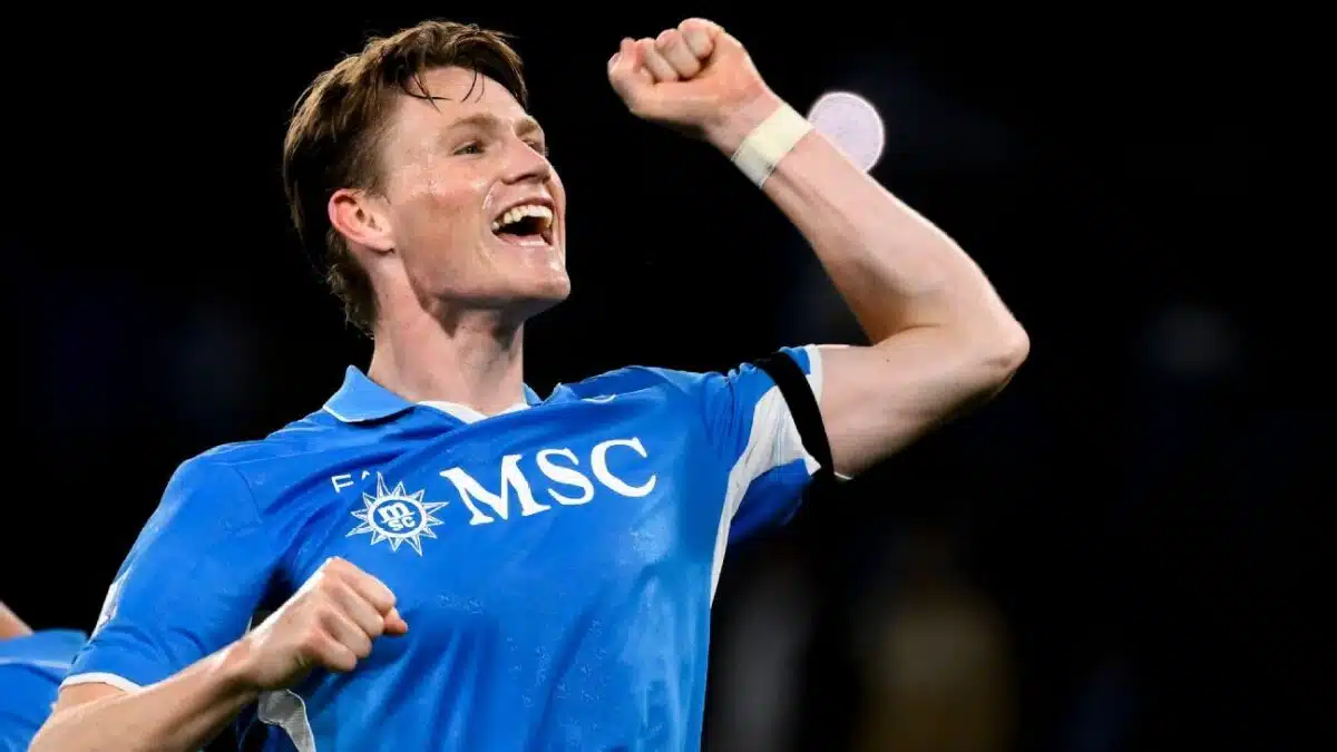 Conte: McTominay better now than at Man United