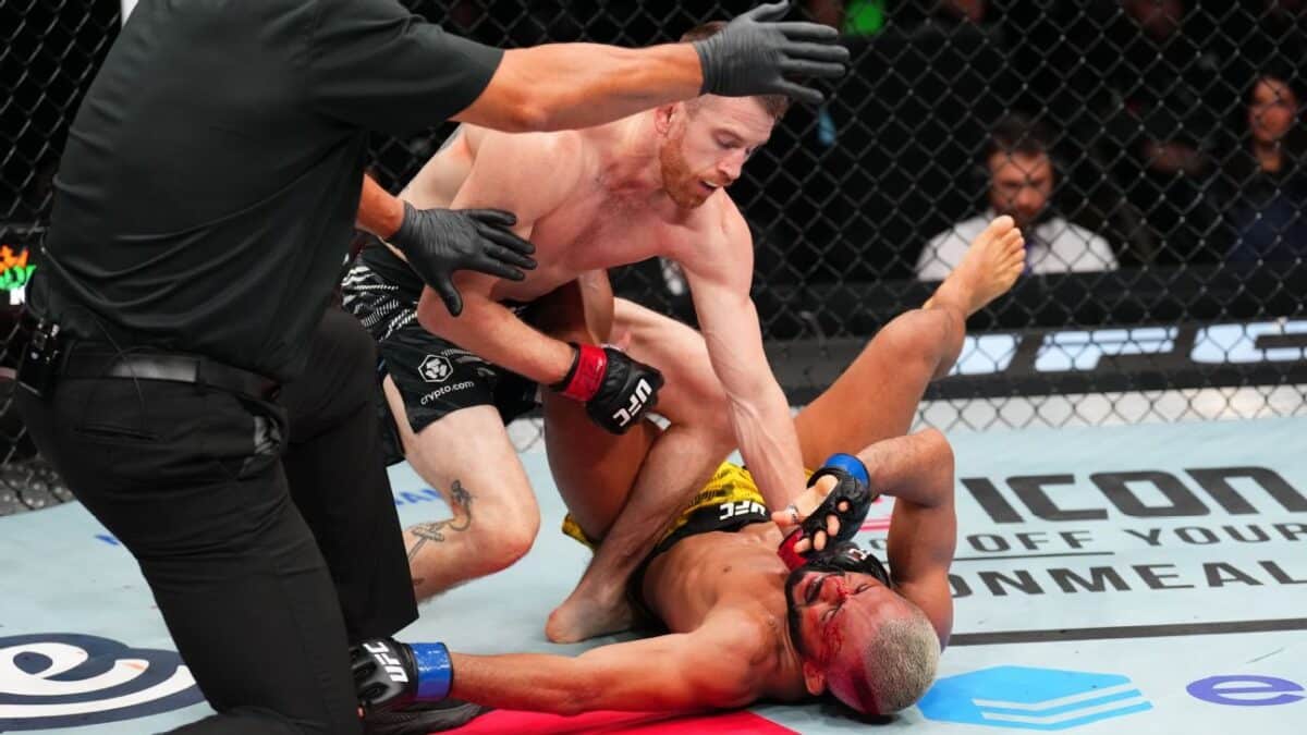 Sandhagen TKOs Figueiredo wants title shot next