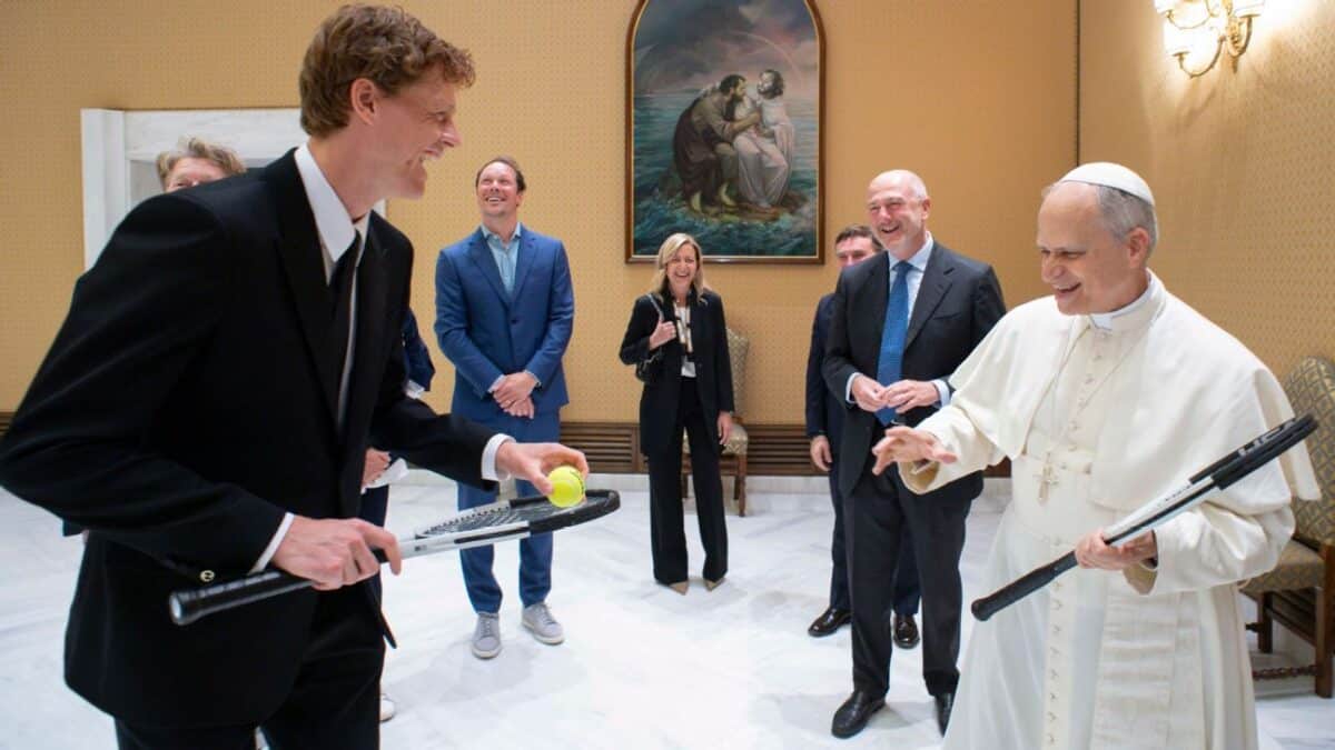 Sinner meets new pope Leo XIV on Rome off-day