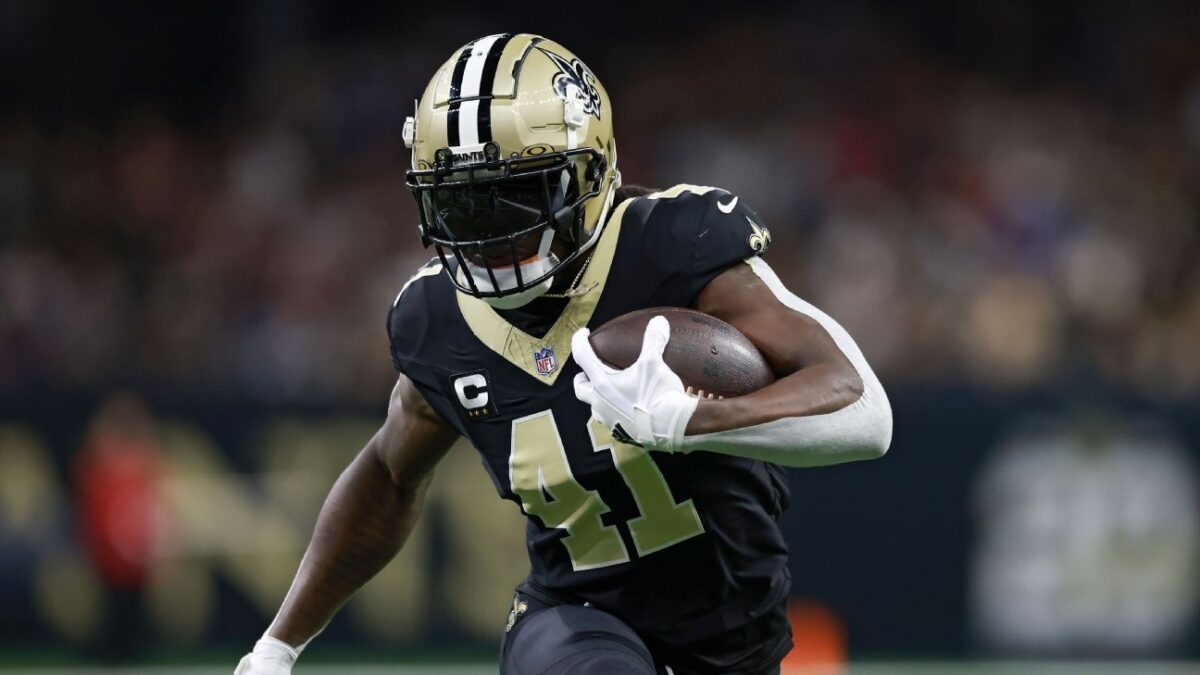 Saints Kamara out, Olave questionable Sunday