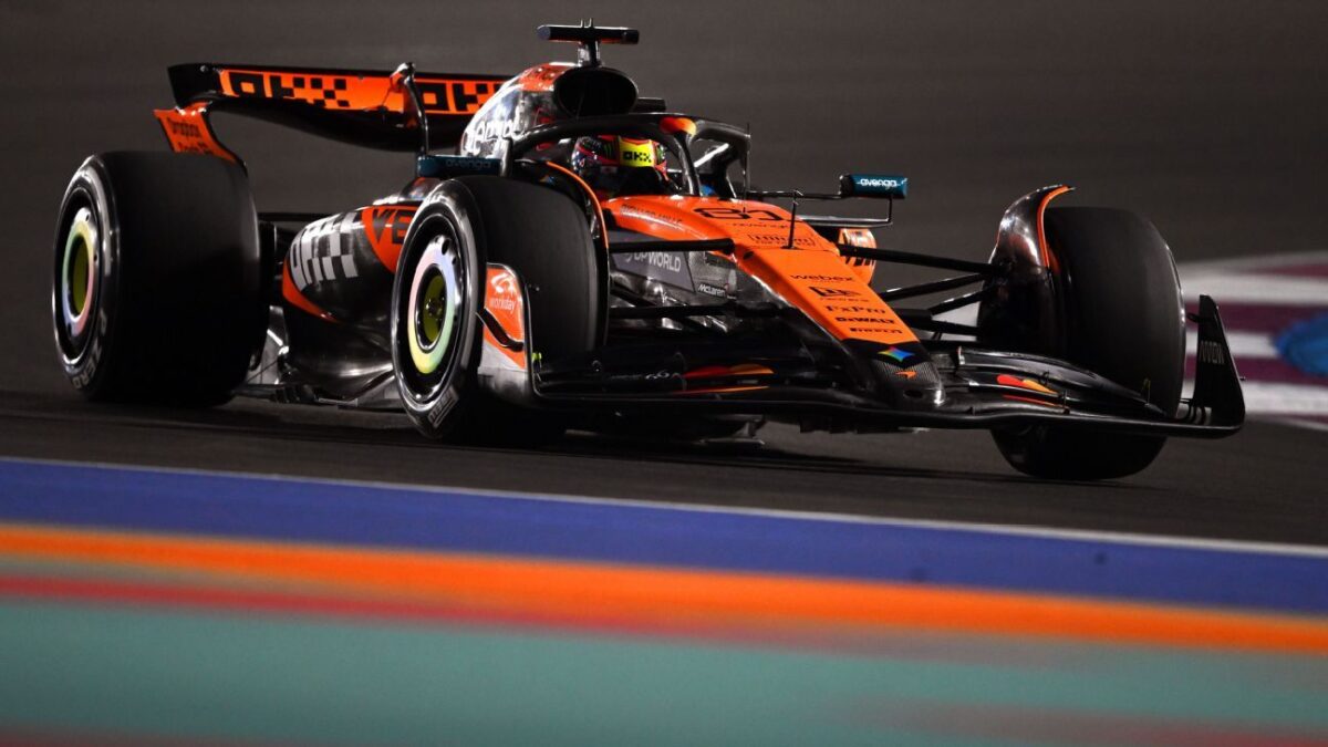 Piastri starts on pole for Qatar GP sprint race