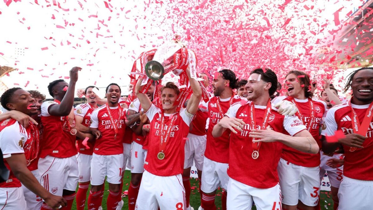 Arsenal finally lift Premier League trophy after 22 year wait