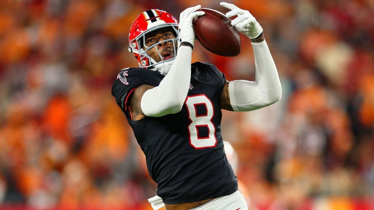 Falcons, TE Kyle Pitts agree to 3 year, $54M deal