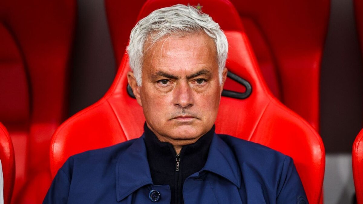 Mourinho: No bad feelings for Barça but I love Real Madrid