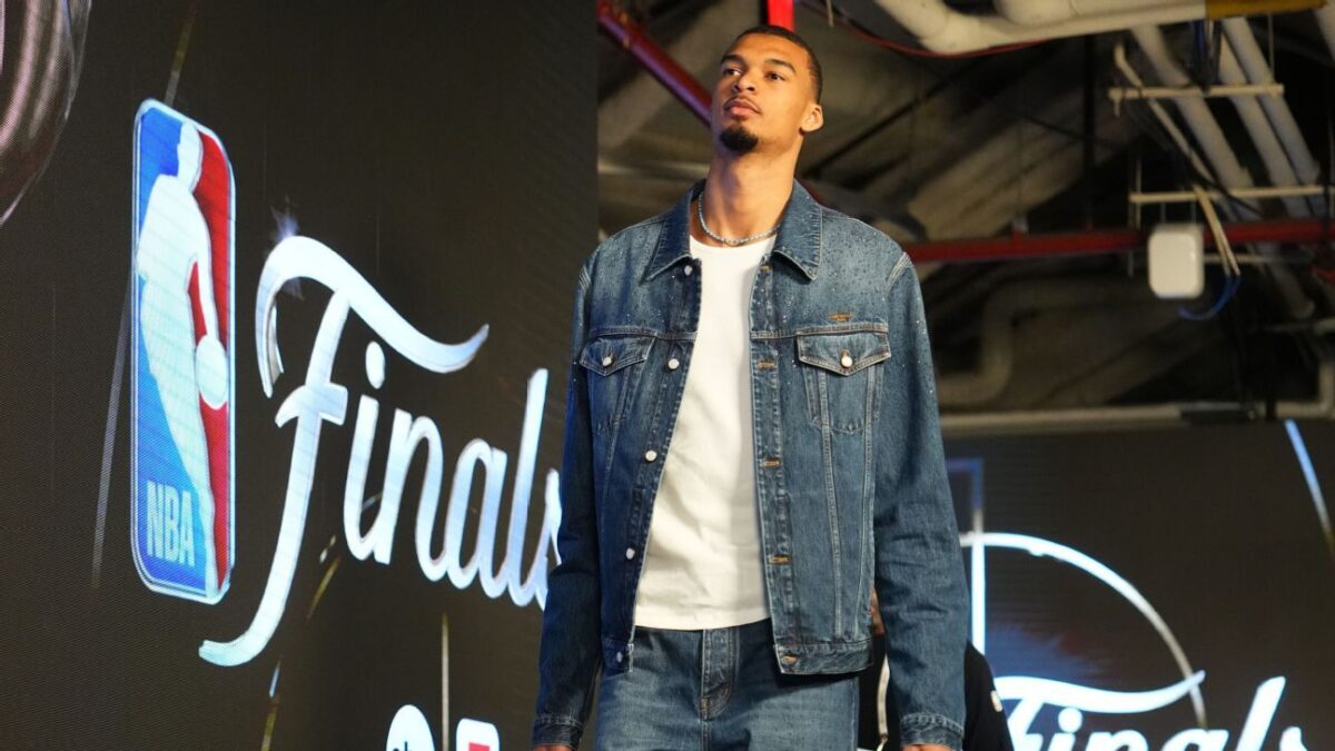 Sights and sounds from Knicks first NBA Finals home game since 1999