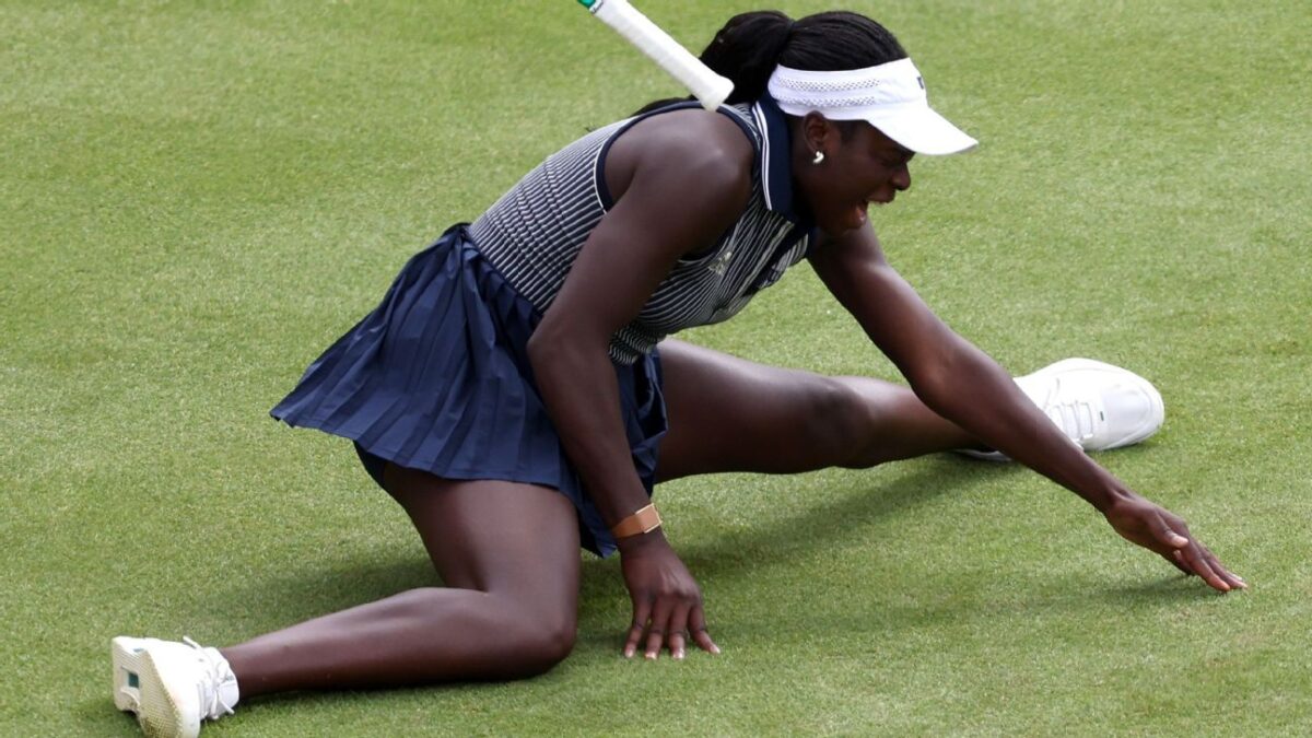 Mboko injured at Queens Doubles play with Serena in jeopardy
