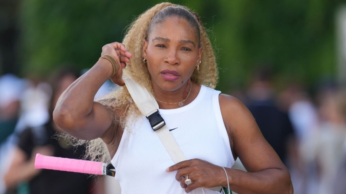 Serena Williams had to talk self into playing singles at Wimbledon