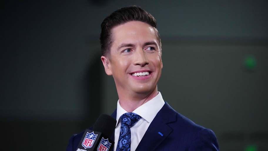 NFL insider Tom Pelissero addresses ouster amid LS layoffs
