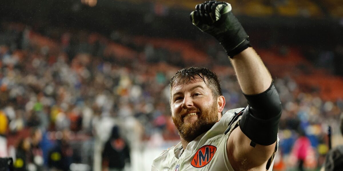 Joe Thuney Among NFLs Best Offensive Linemen Going Into 2026